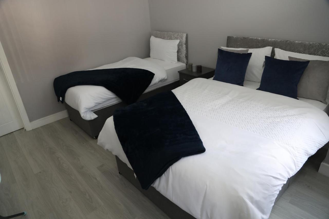 Homely 1-Bed Apartment In バーミンガム エクステリア 写真